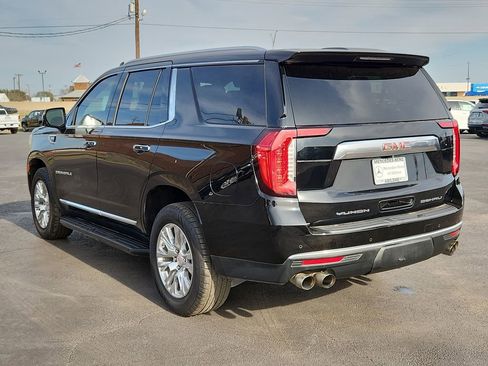Used 2023 GMC Yukon Denali AWD/4WD image 3