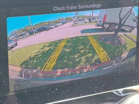Used 2020 Mercedes-Benz GLC 300 image 6