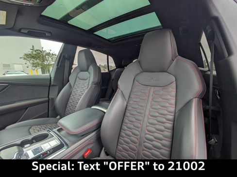Used 2024 Audi RS Q8 image 23