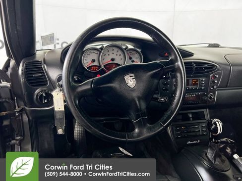 Used 2000 Porsche Boxster S RWD image 23