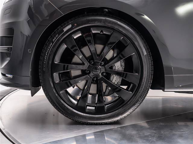 New 2026 Land Rover Range Rover Sport Dynamic SE AWD/4WD image 11