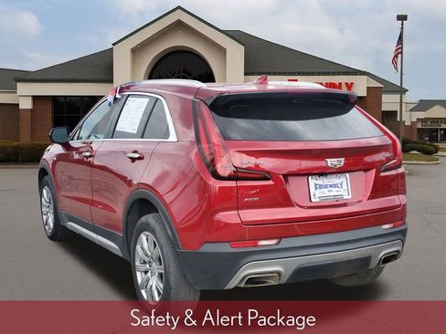 Used 2022 Cadillac XT4 Premium Luxury w/ Driver Awareness Package AWD/4WD image 3