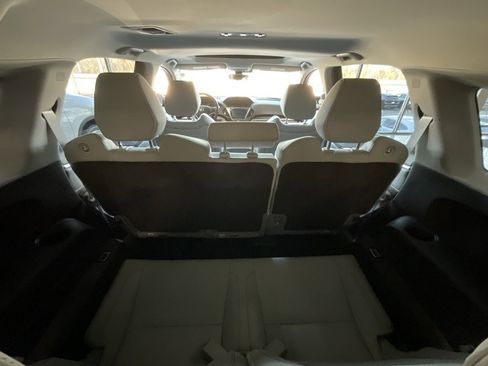 Used 2020 Acura MDX SH-AWD w/ Technology Package image 26