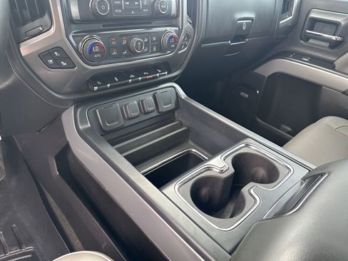 Used 2017 Chevrolet Silverado 1500 LTZ Z71 w/ LTZ Plus Package image 36