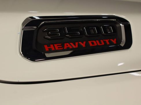 New 2026 RAM 3500 Tradesman AWD/4WD image 38