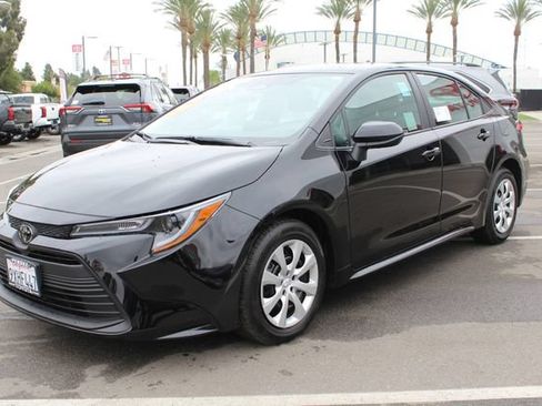 Certified 2026 Toyota Corolla LE FWD image 6