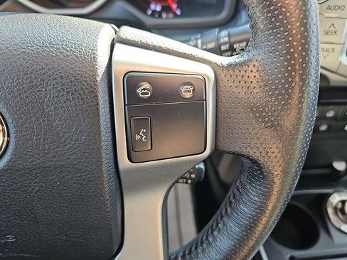 Used 2012 Toyota 4Runner Limited image 22