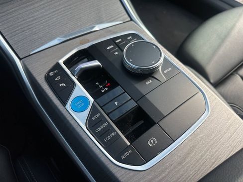 Used 2025 BMW i4 xDrive40i w/ Parking Assistance Package image 20