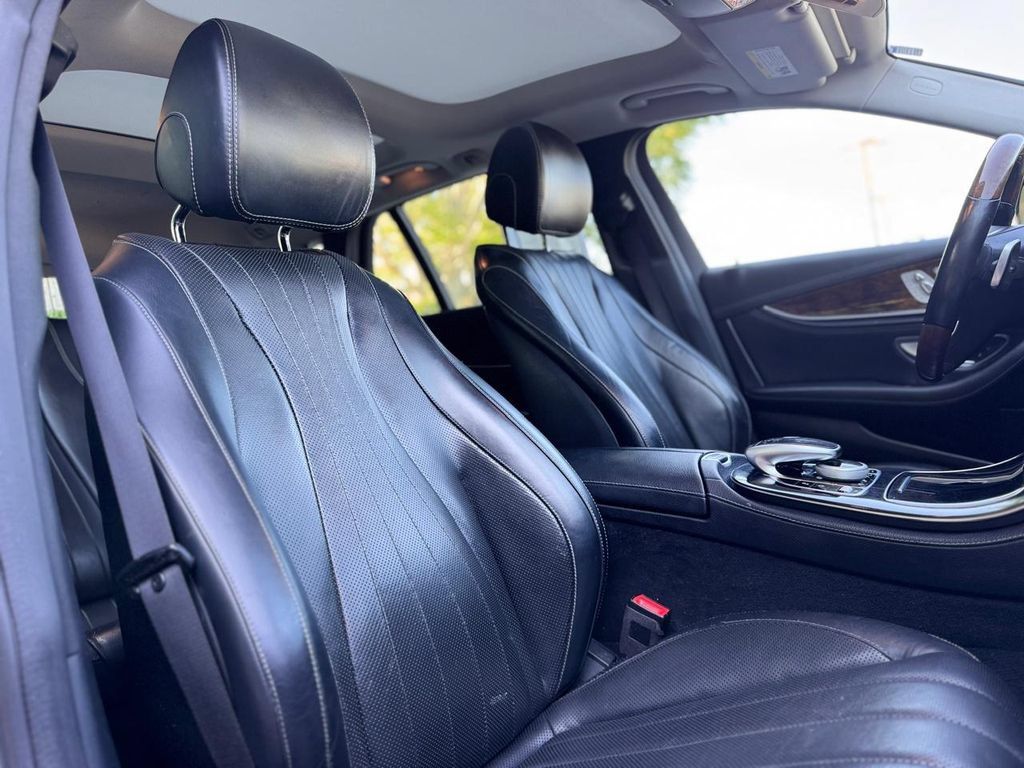 Used 2018 Mercedes-Benz E 400 4MATIC Wagon image 28