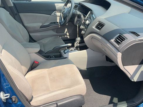 Used 2013 Honda Civic LX image 28