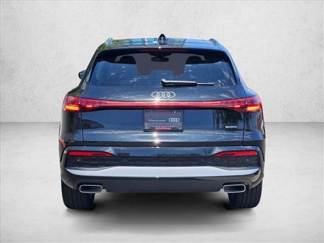 Certified 2025 Audi Q5 Premium Plus AWD/4WD image 7