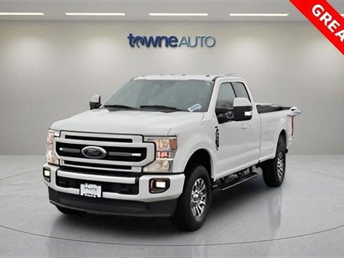 Used 2022 Ford F250 Lariat image 2