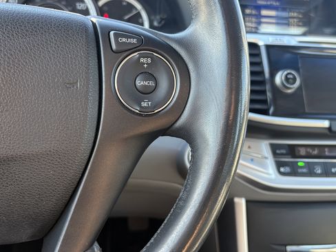 Used 2013 Honda Accord EX-L image 21