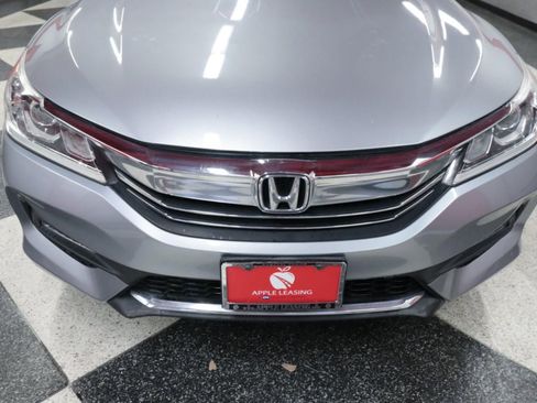 Used 2016 Honda Accord Sport image 4