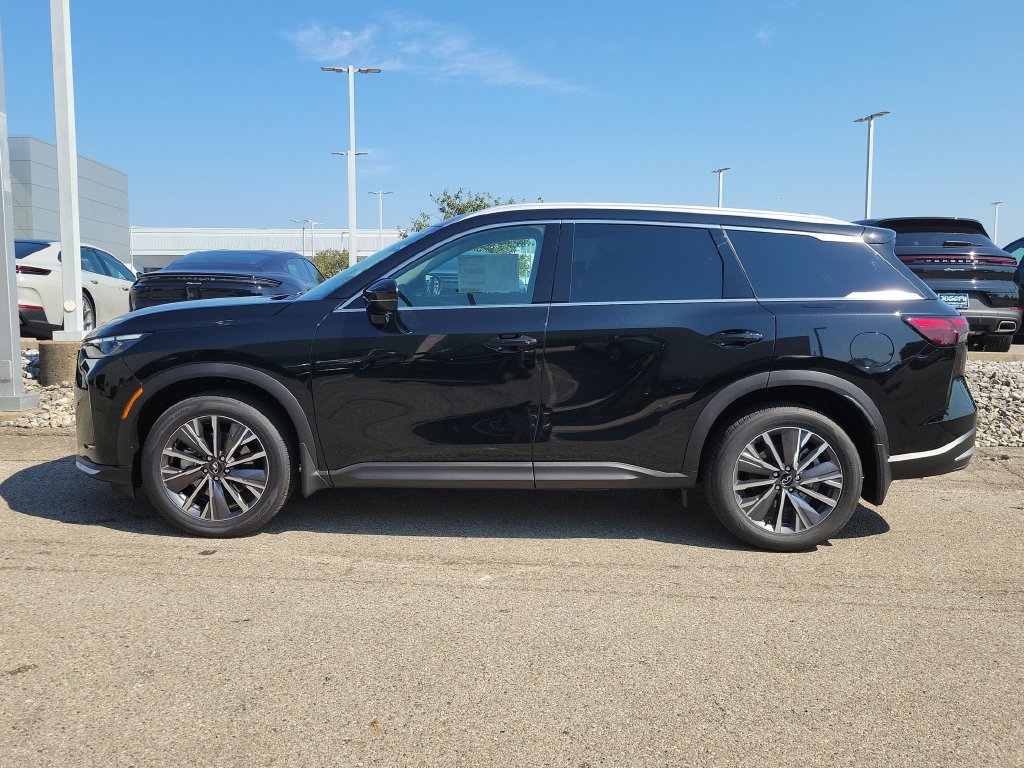 New 2027 INFINITI QX60 Luxe AWD/4WD image 2