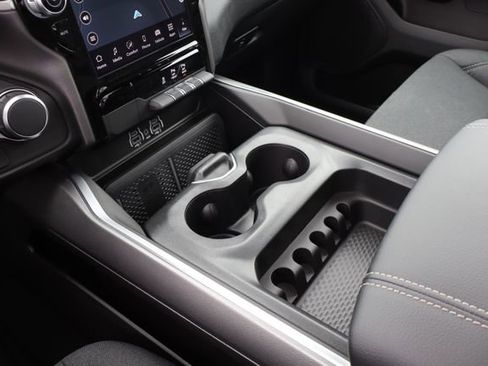 New 2026 RAM 1500 Big Horn AWD/4WD image 31