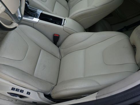 Used 2015 Volvo XC60 T5 Platinum AWD/4WD image 13
