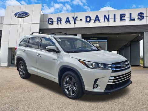 Used 2018 Toyota Highlander Limited Platinum image 1
