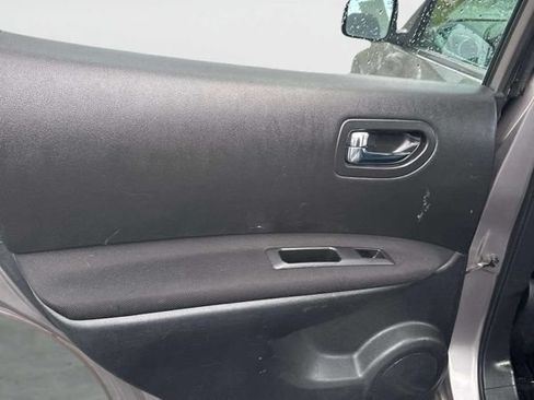 Used 2011 Nissan Rogue S AWD/4WD image 11