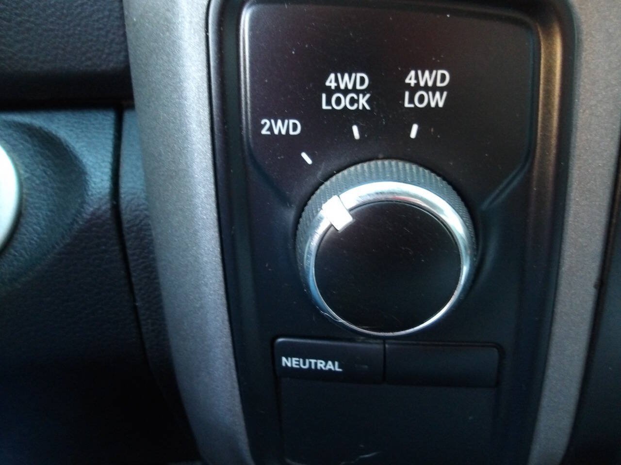 Used 2014 RAM 1500 Express AWD/4WD image 15