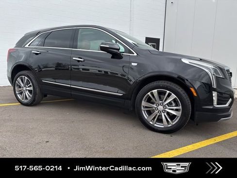 Certified 2025 Cadillac XT5 Premium Luxury image 16