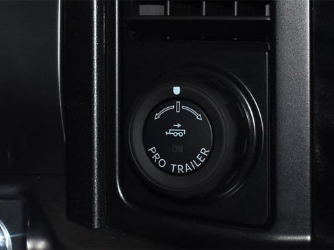 Used 2023 Ford F150 Lariat w/ Equipment Group 502A High image 25