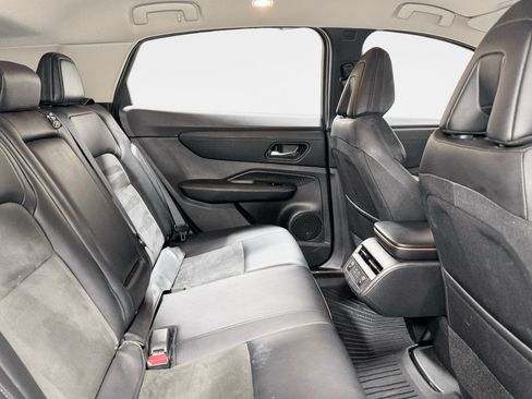 Used 2023 Nissan Ariya FWD image 22