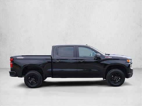 Used 2021 Chevrolet Silverado 1500 Custom Trail Boss w/ Midnight Edition AWD/4WD image 4