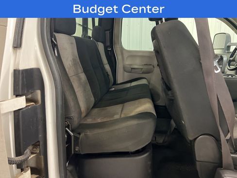 Used 2008 Chevrolet Silverado 2500 W/T w/ Snow Plow Prep Package image 11