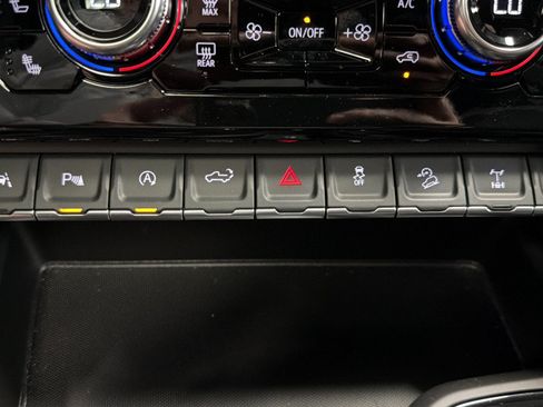 Used 2026 GMC Sierra 1500 AT4X AWD/4WD image 32