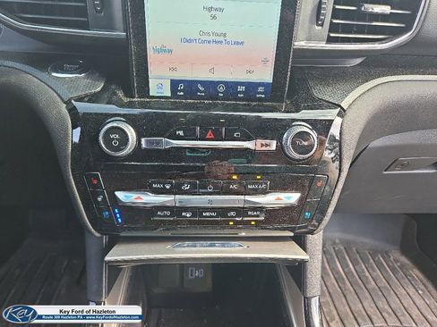 Used 2022 Ford Explorer ST w/ Equipment Group 401A AWD/4WD image 26