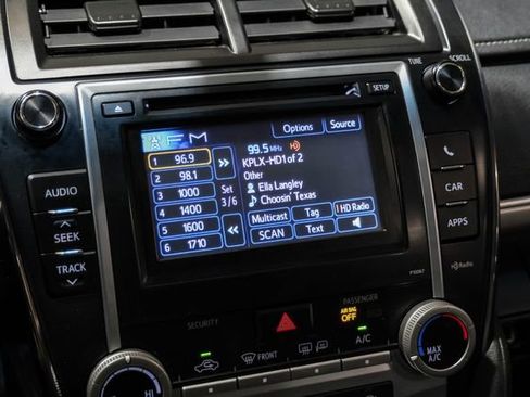 Used 2012 Toyota Camry SE image 29