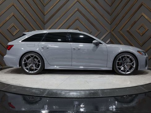Used 2025 Audi RS 6 performance w/ Blue RS Design Package Plus image 51