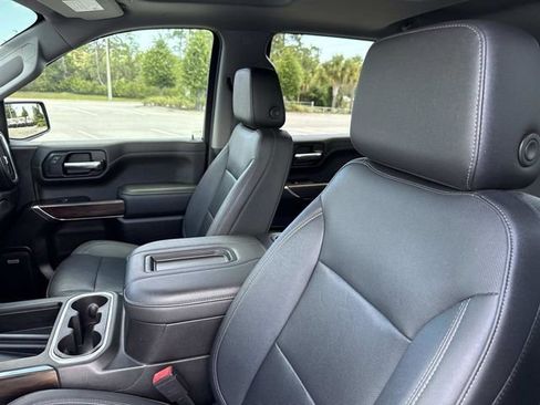 Used 2022 GMC Sierra 1500 SLT w/ SLT Premium Plus Package AWD/4WD image 21
