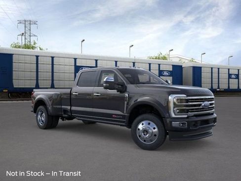 New 2026 Ford F450 Platinum image 7