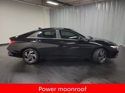 Used 2024 Hyundai Elantra Limited FWD image 9