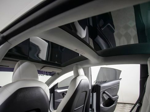 Used 2021 Tesla Model 3 Long Range image 26