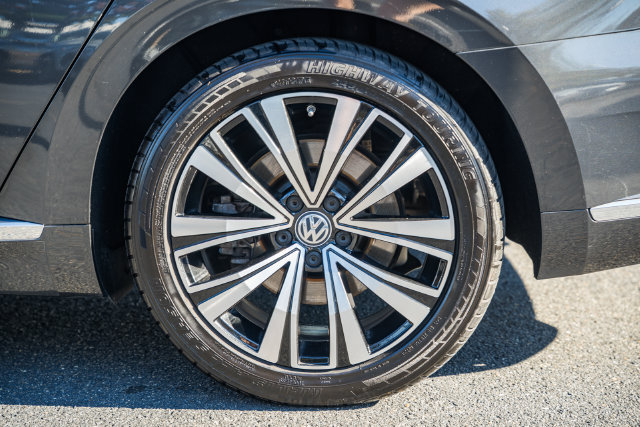 Used 2019 Volkswagen Arteon SEL FWD image 15