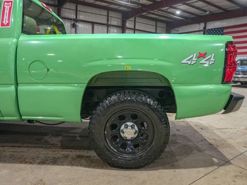 Used 2004 Chevrolet Silverado 1500 W/T w/ Skid Plate Package image 5