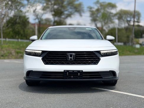 Used 2023 Honda Accord LX image 10