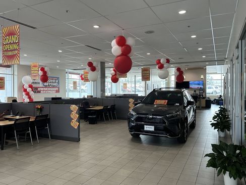Used 2026 Toyota Tacoma SR5 RWD image 30