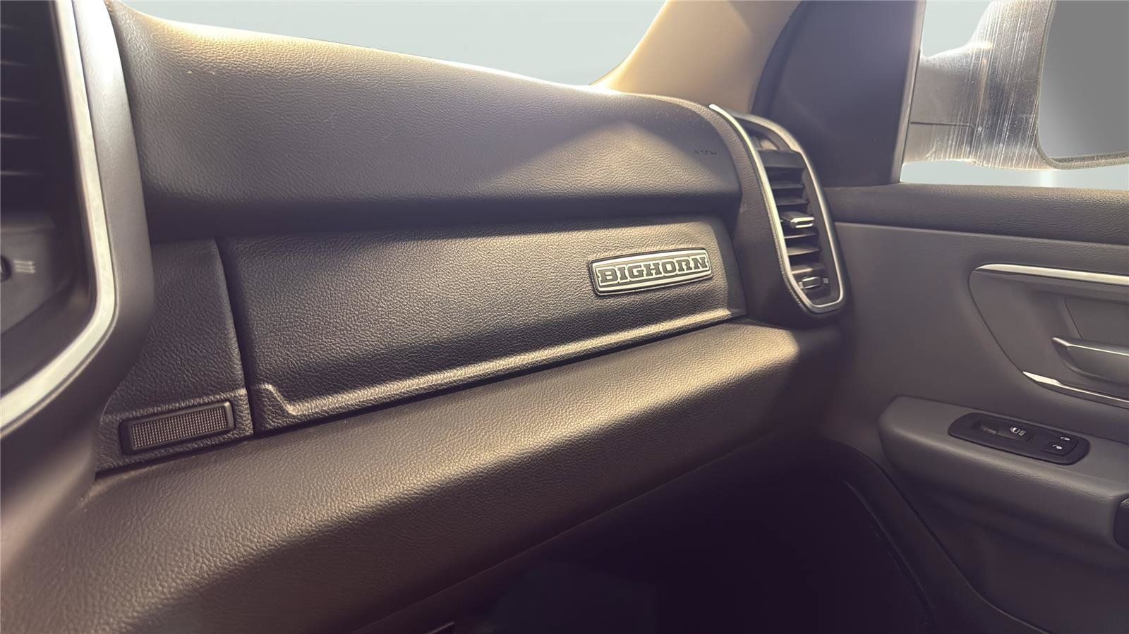 Used 2020 RAM 1500 Big Horn AWD/4WD image 28