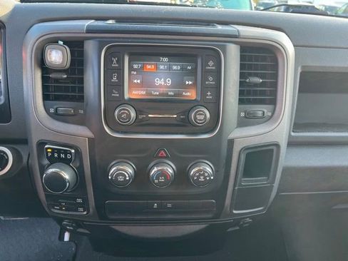 Used 2019 RAM 1500 Express w/ Express Value Package AWD/4WD image 17