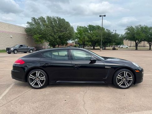 Used 2014 Porsche Panamera w/ Premium Package Plus image 5