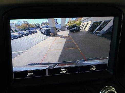 Used 2021 GMC Sierra 2500 AT4 image 35