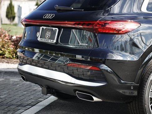 Certified 2025 Audi Q5 Premium Plus w/ Premium Plus image 9