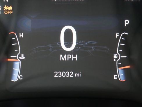 Used 2023 Jeep Compass Latitude AWD/4WD image 18