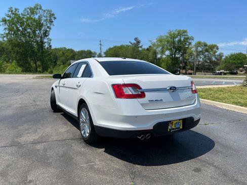Used 2012 Ford Taurus Limited FWD image 6