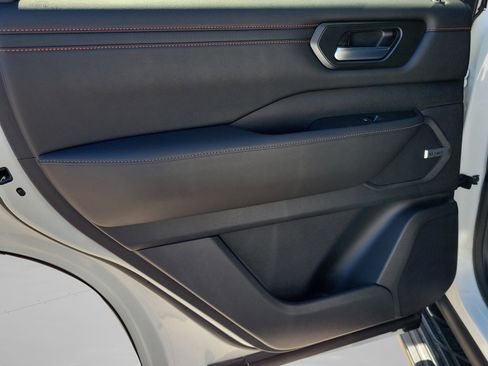 New 2025 Nissan Armada PRO-4X image 13