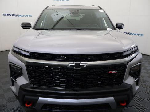 New 2026 Chevrolet Traverse Z71 w/ Driver Confidence Package image 14